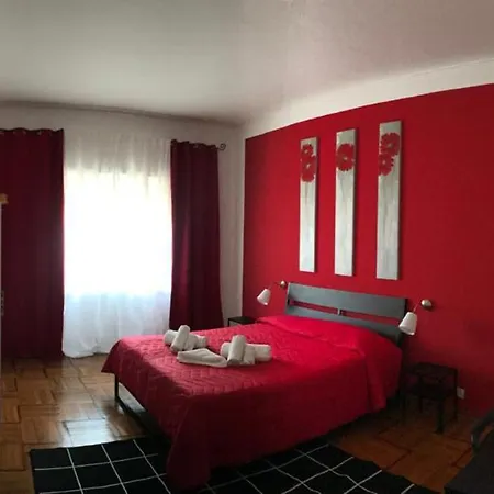 ゲストハウス Cornelius ローマ